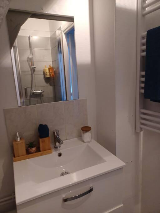 Le Citadin Aeroport Beauvais Paris Διαμέρισμα Εξωτερικό φωτογραφία