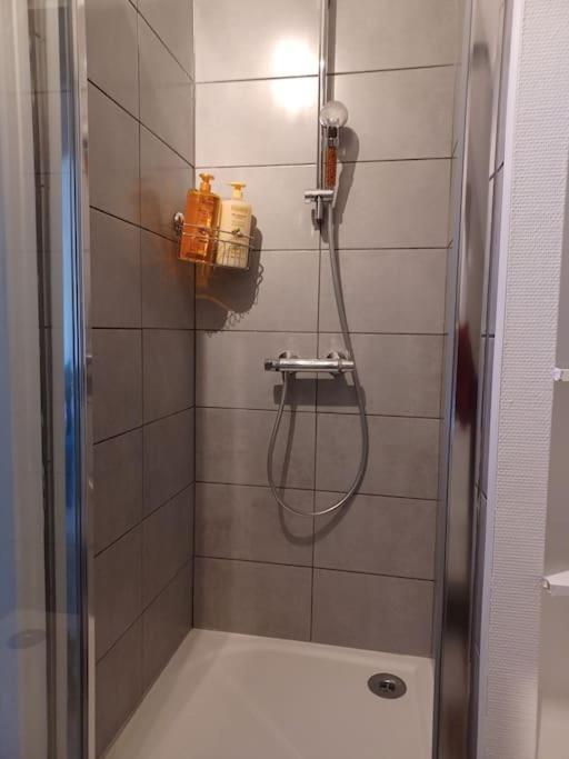 Le Citadin Aeroport Beauvais Paris Διαμέρισμα Εξωτερικό φωτογραφία